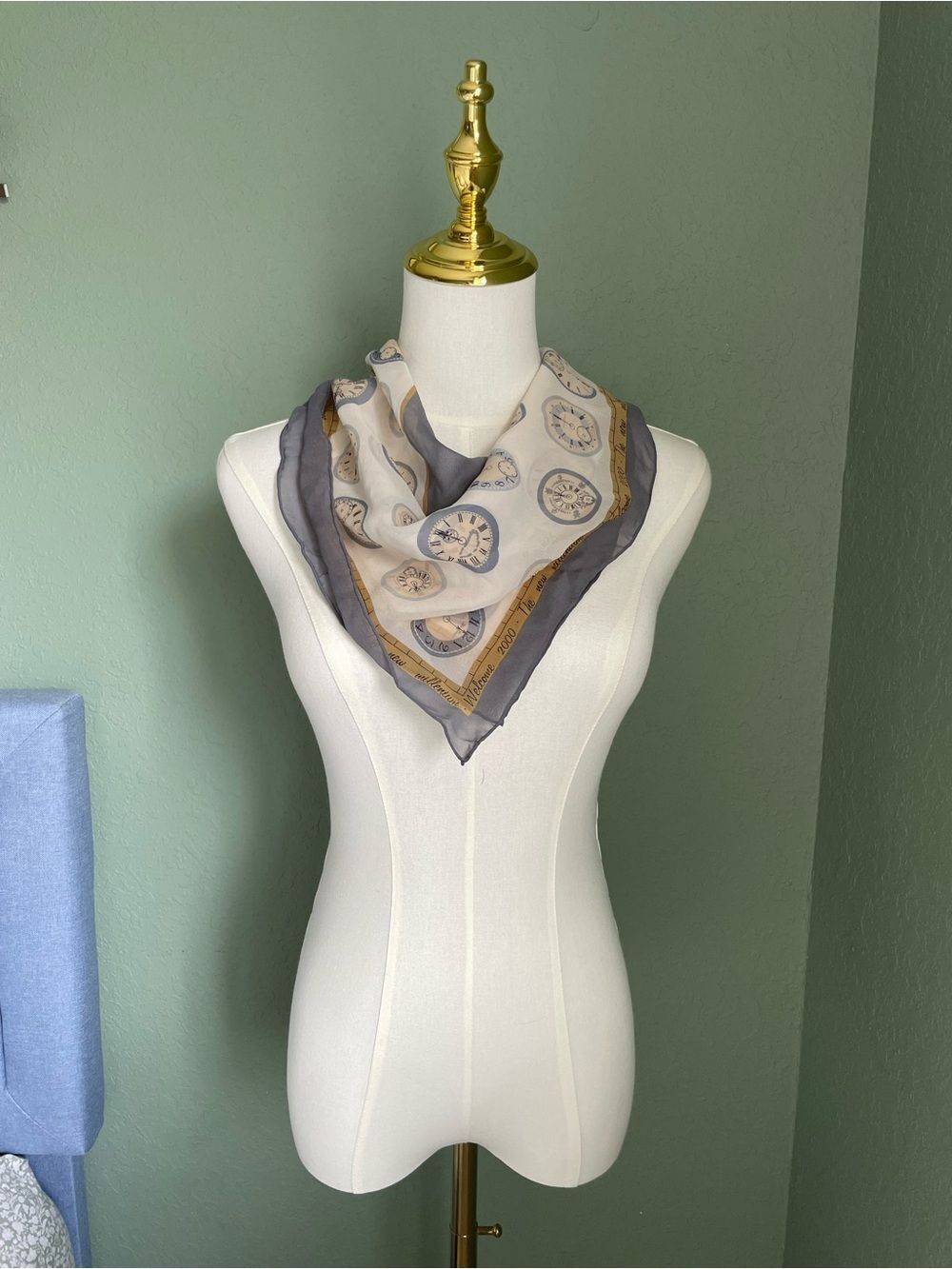 Liz Claiborne Vintage Y2K Millennium Silk Scarf Sheer Clock Print Gray Cream